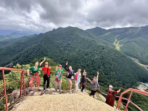 定制化服务编织专属旅行梦新葡京娱乐万福汇旅行社：(图1)
