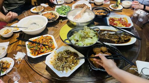 定制化服务编织专属旅行梦新葡京娱乐万福汇旅行社：(图2)